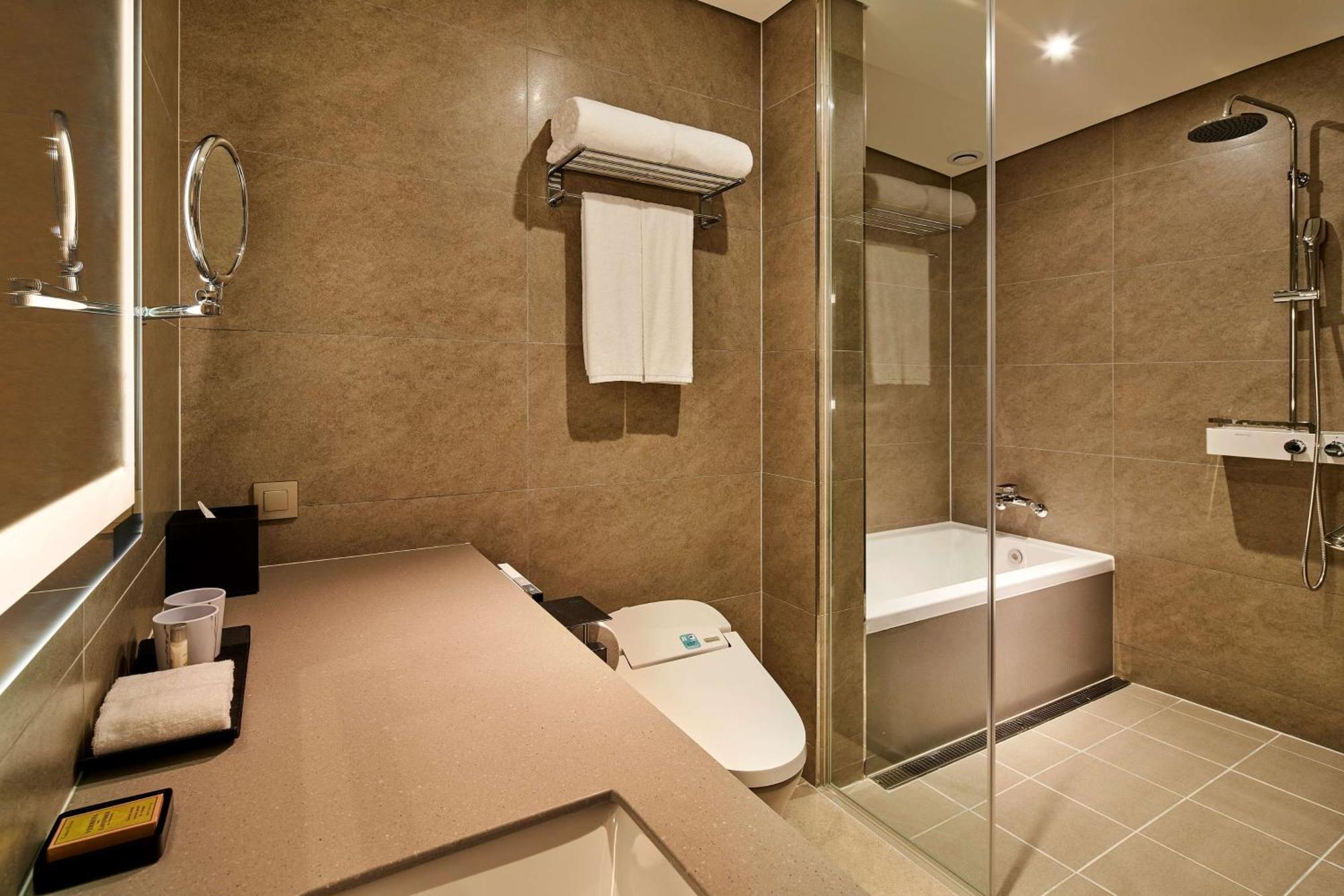 Hilton Garden Inn Seoul Gangnam Eksteriør bilde